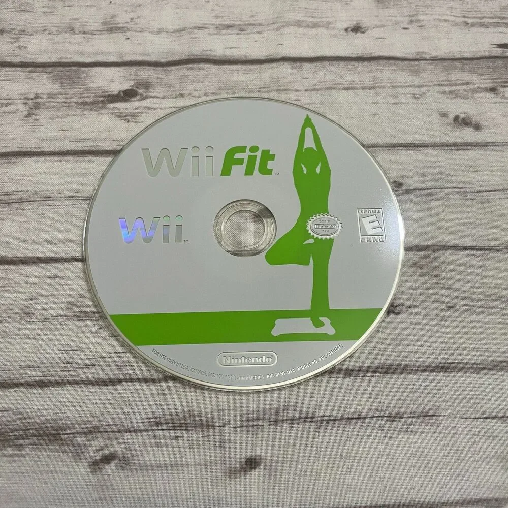 Wii Fit Nintendo Wii, 2008 CIB Complete with Manual & Original Inserts_3